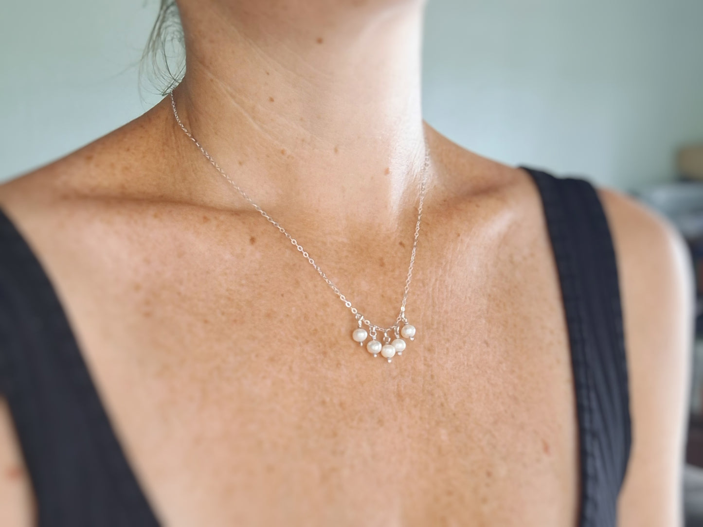 Pearl Droplet Necklace